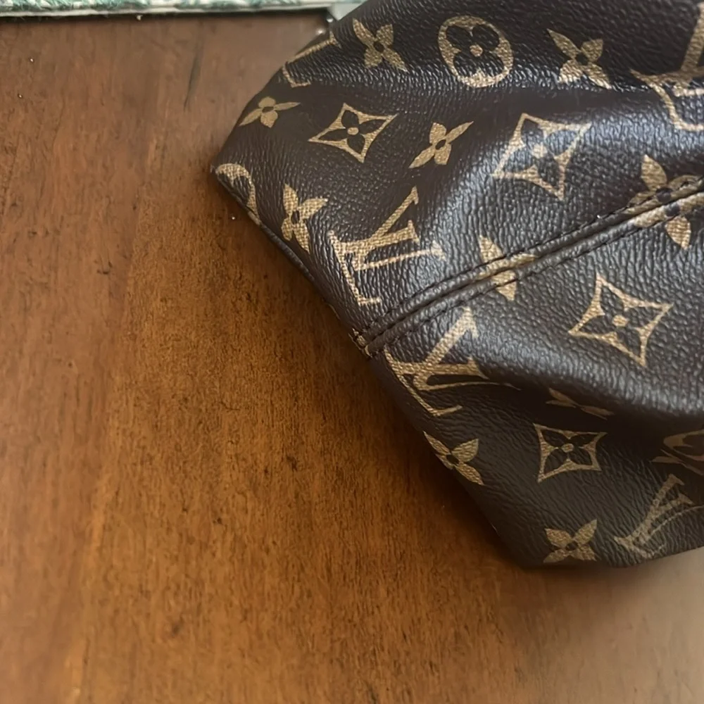 Beautiful Authentic Louis Vuitton Gracefull MM - Picture 4 of 16